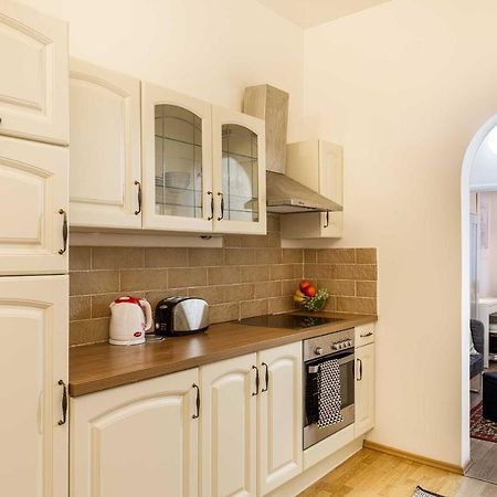 Borivojova 50 Apartman Prága Kültér fotó